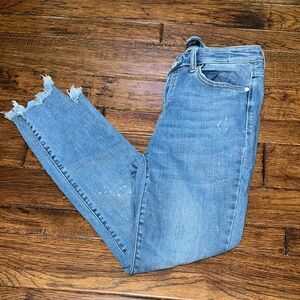 Judy Blue Splatter Distressed - Raw Hem Women’s Capris